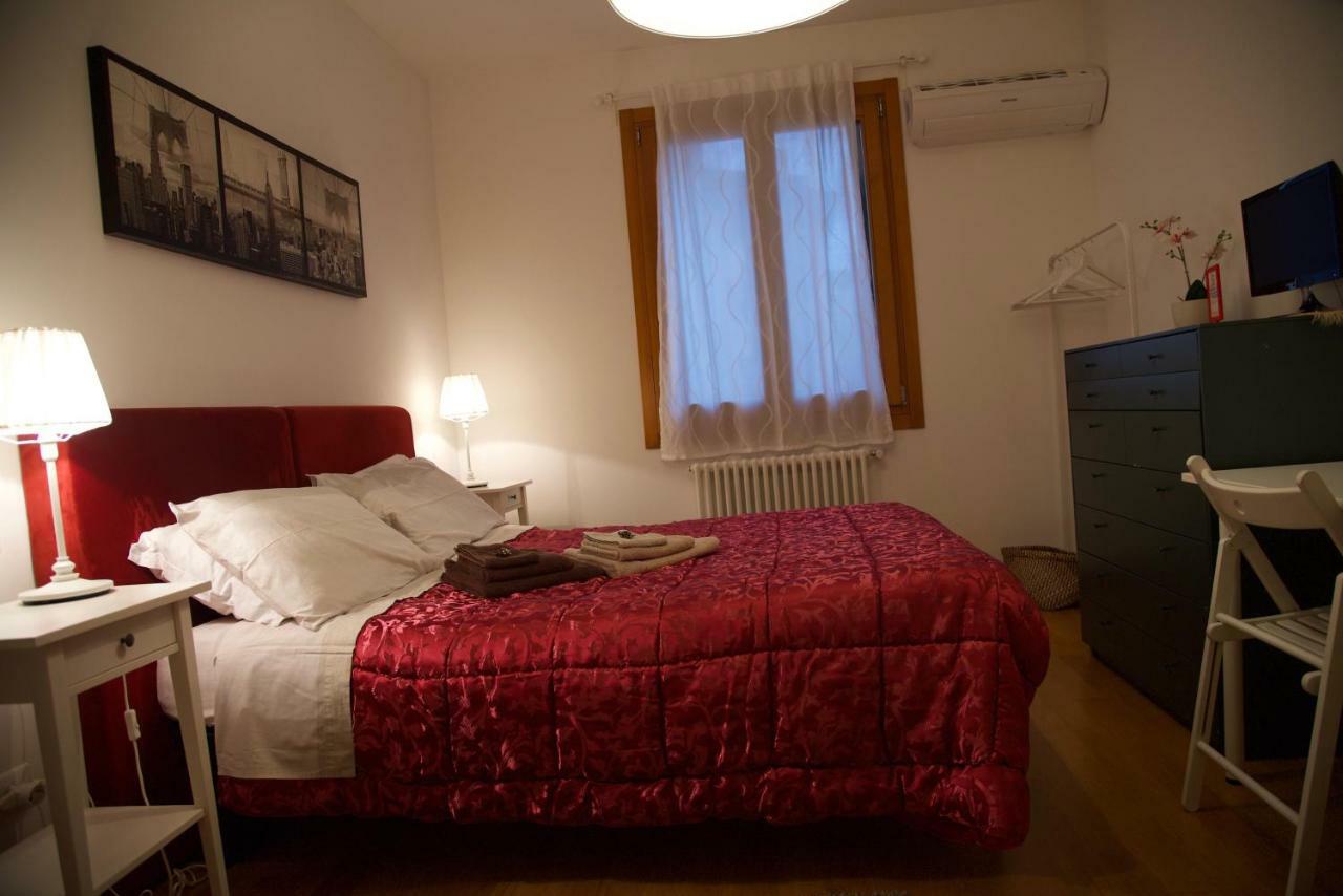 Appartamenti Portavenezia Падуа Екстериор снимка