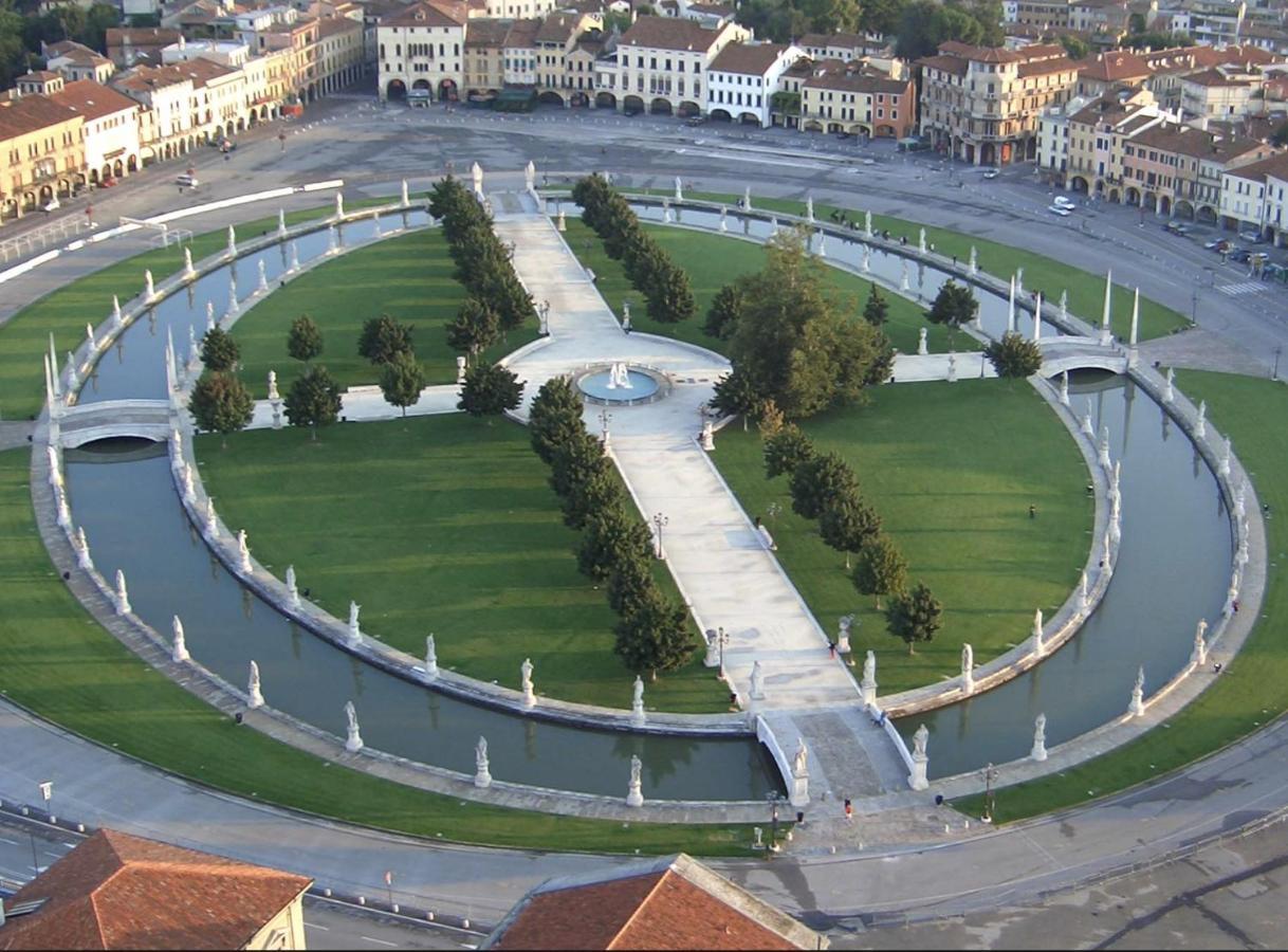Appartamenti Portavenezia Падуа Екстериор снимка